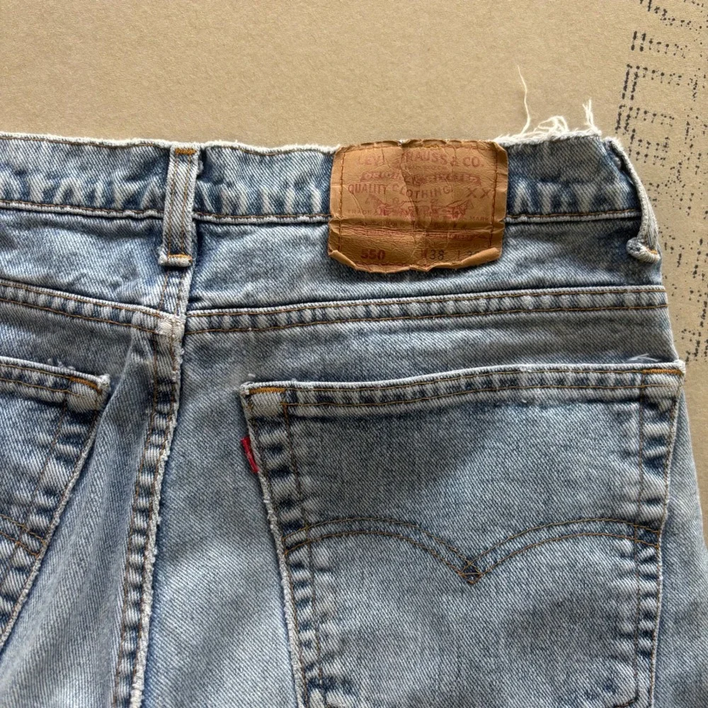 Vintage 90s Levi's 550 Made‎ in USA  Jeans